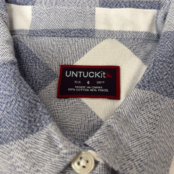 UNTUCKit Blue White Buffalo Plaid Button Down Shirt Women’s 4 - Picture 4 of 5